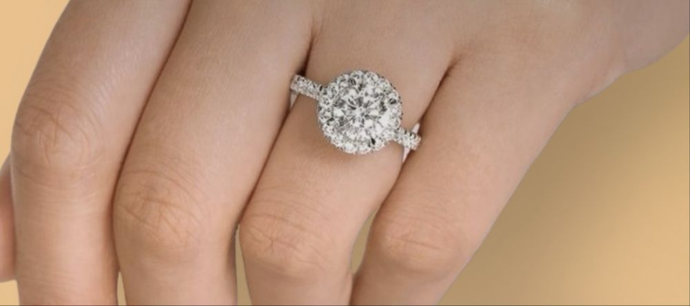 Каблучка з діамантами,кольцо с бриллиантом 0,65 ct