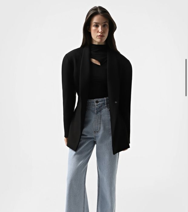 Жіночий жакет Cher17