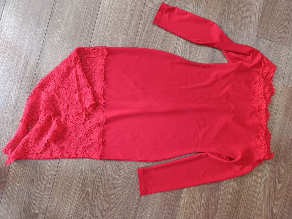 Сукні жіночі, плаття