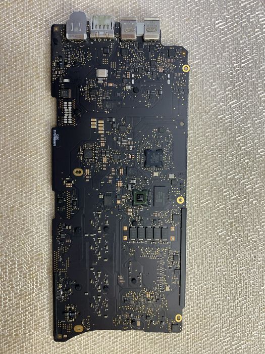 Материнська плата Apple macbook pro retina 13 2015 a1502