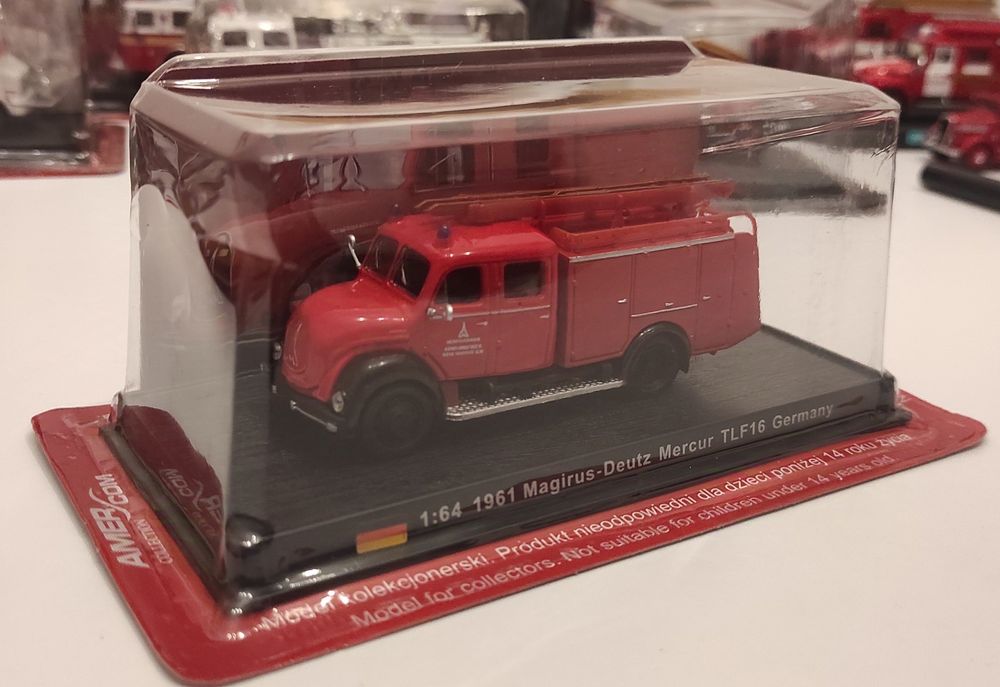 Model w skali 1:64 Magirus-Deutz Mercur TLF16 Germany 1961 (M15)