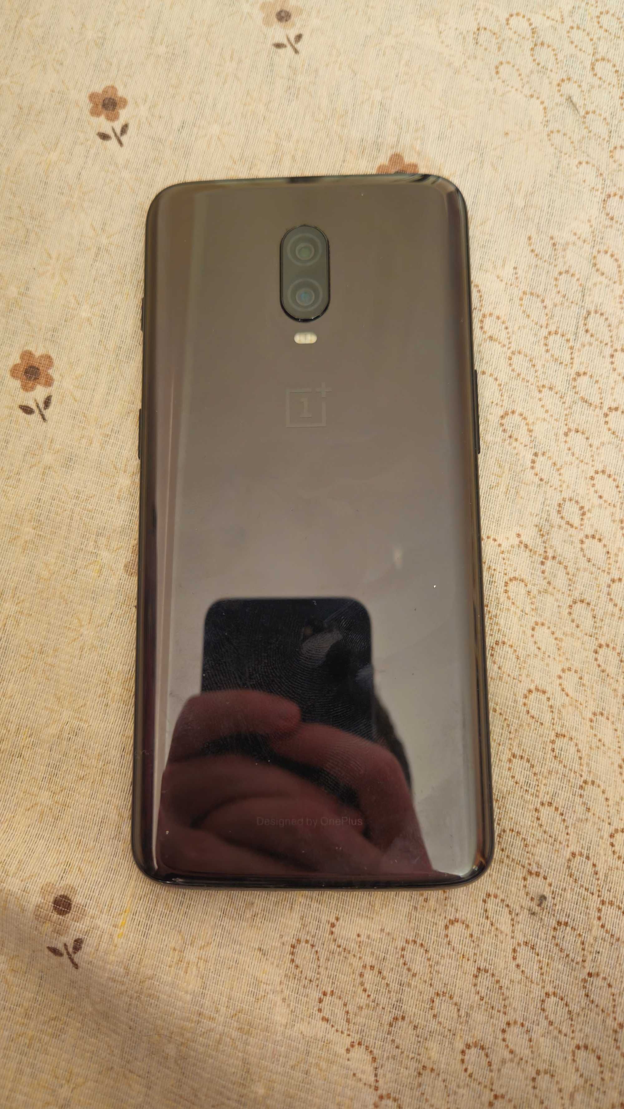 Смартфон oneplus 6t