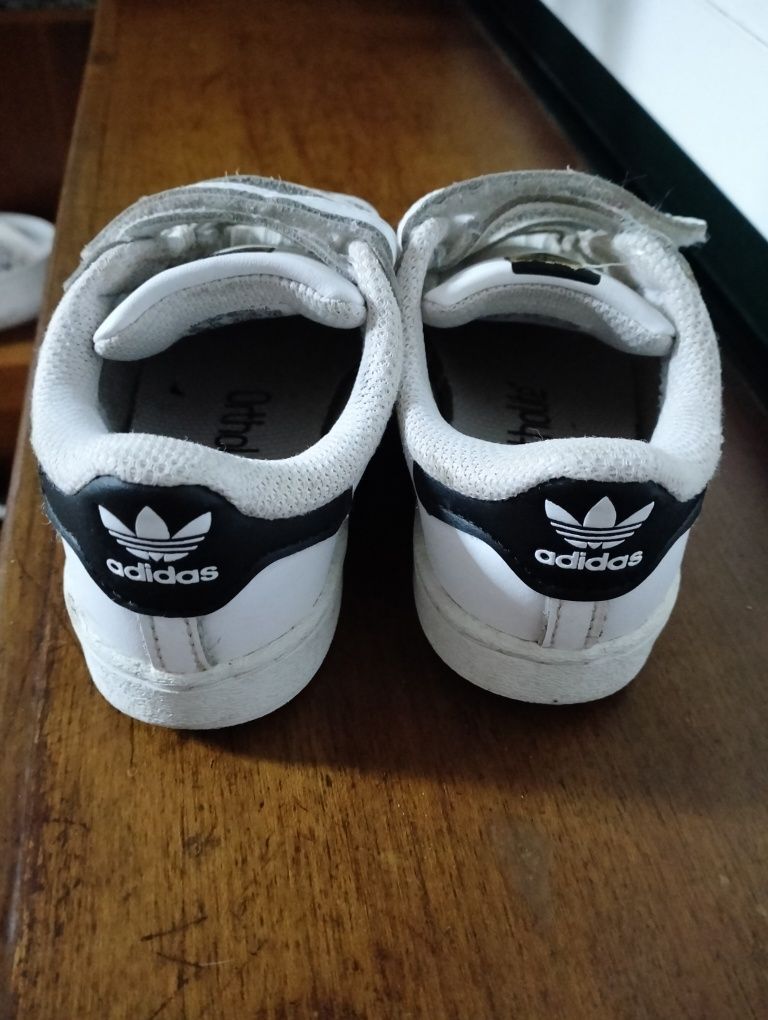 Sapatilhas adidas superstar