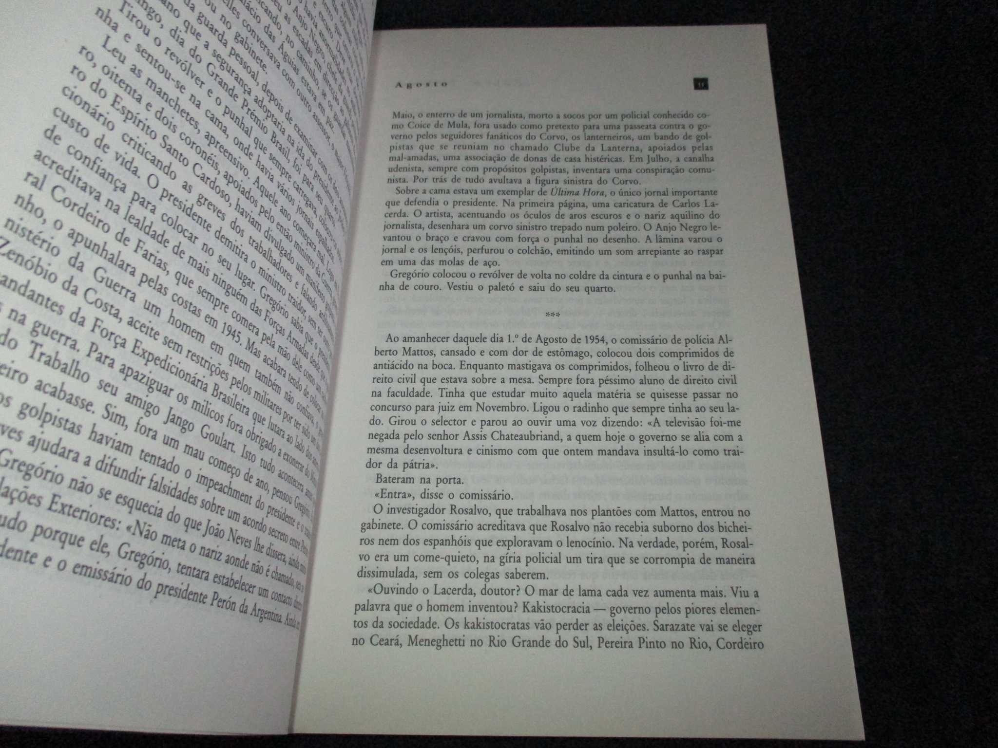 Livro Agosto Rubem Fonseca Letras do Brasil