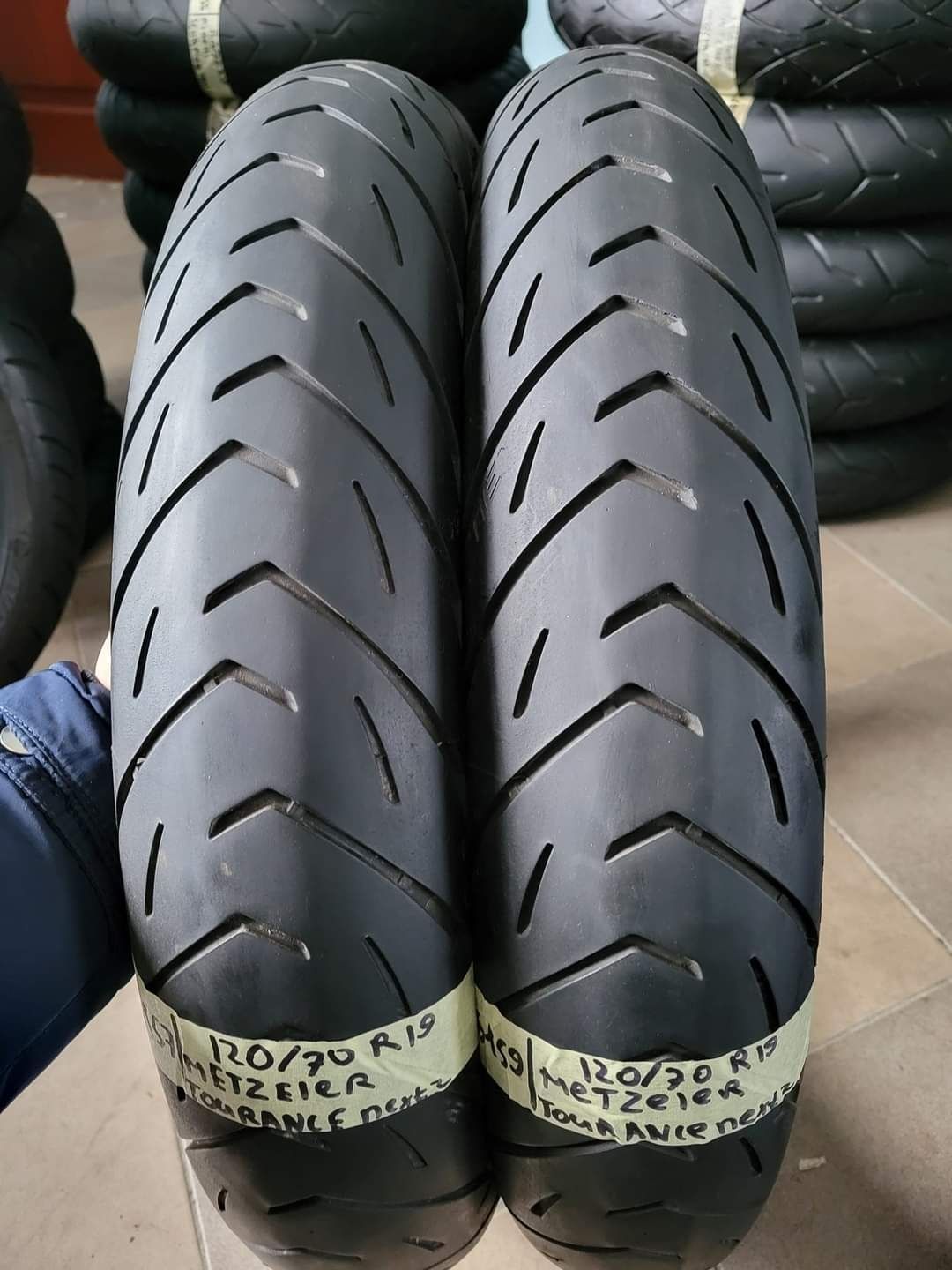 Моторезина 120/70R19 130/60 опт bmw R 1200 gs Yamaha tenera МТ Днепр
5