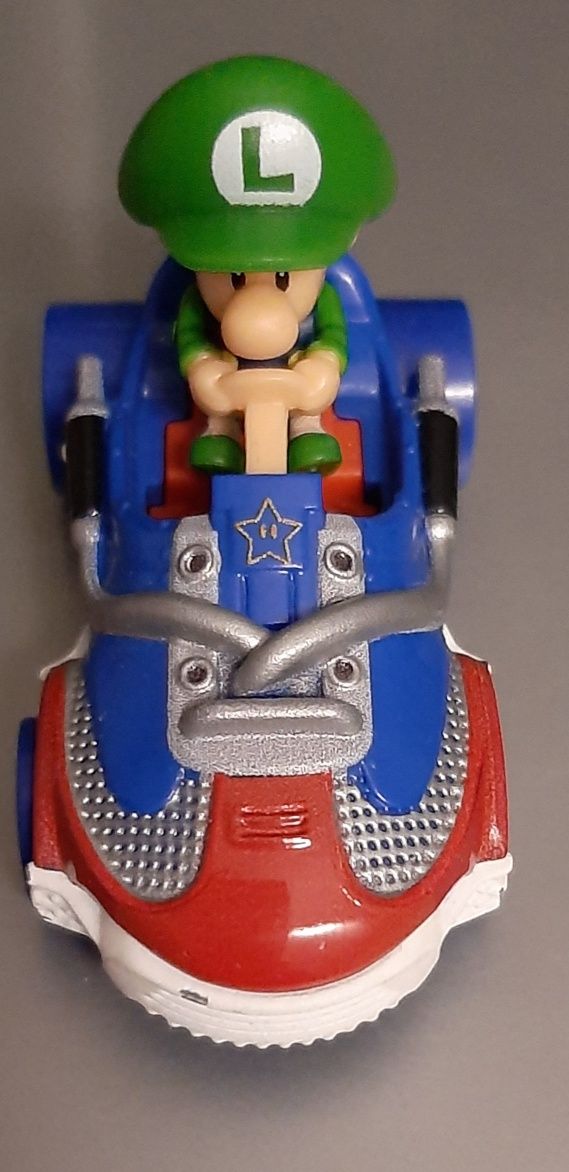 Carro mattel com Luigi