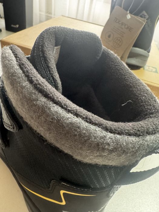 Нові зимові череаики ботінки,для хлопчика.Фірма Jack Wolfskin38 розмір