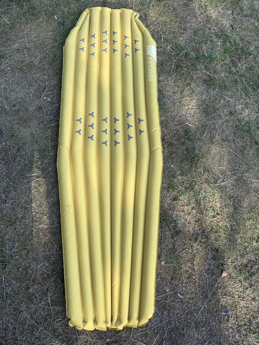 Materac dmuchany trekingowy forclaz trek 700