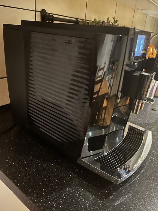 Ekspres Jura E8 EB 15355  Piano Black , SUPER , Ideał , BDB !