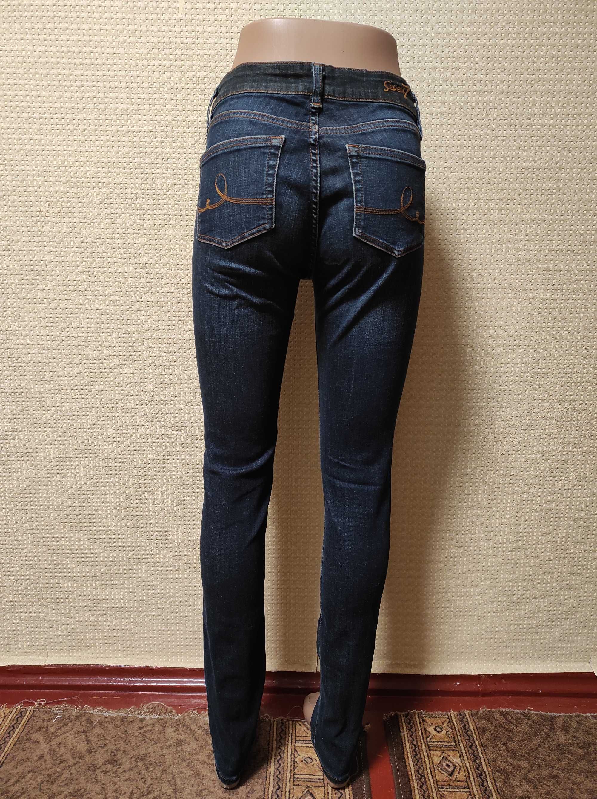 Жіночі джинси 29 розмір