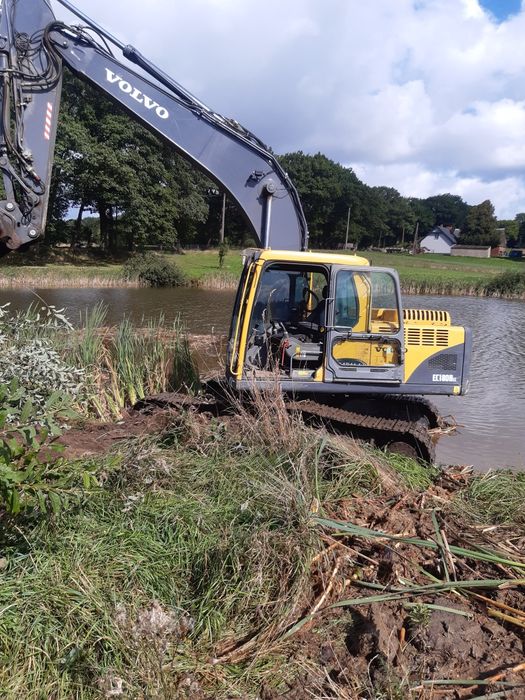 Wynajem koparki błotniaka ziemi łeba Lębork wicko