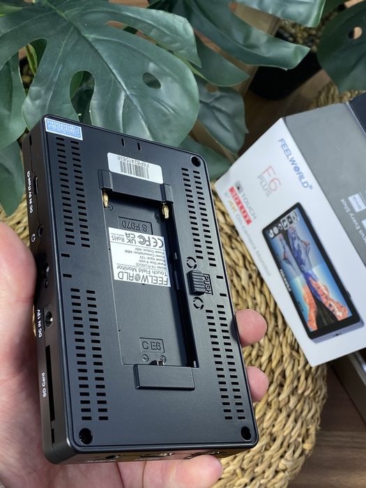 Накамерний монітор Сенсорний Feelworld F6 PLUS V2 4К +3D LUT