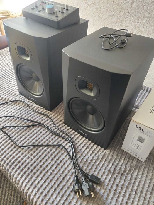 2× ADAM AUDIO T8V ,Sprzedam