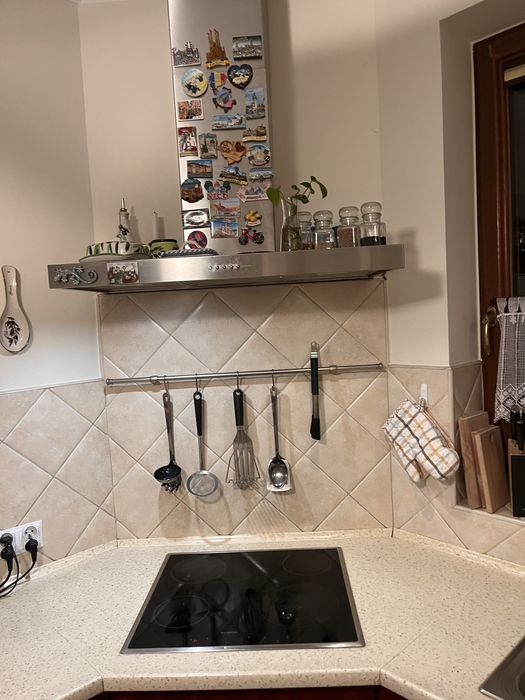 Kuchnia ,zlew ,plyta elektryczna siemens ,pochlaniacz