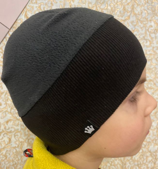 Продам дитячу шапку