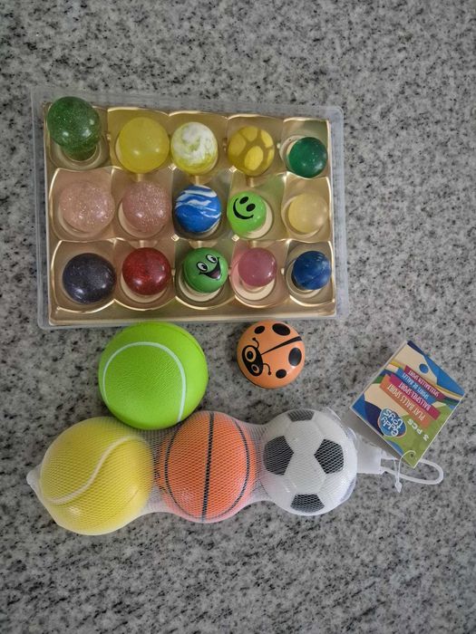 Piłeczki piłki kauczukowe piankowe miękkie