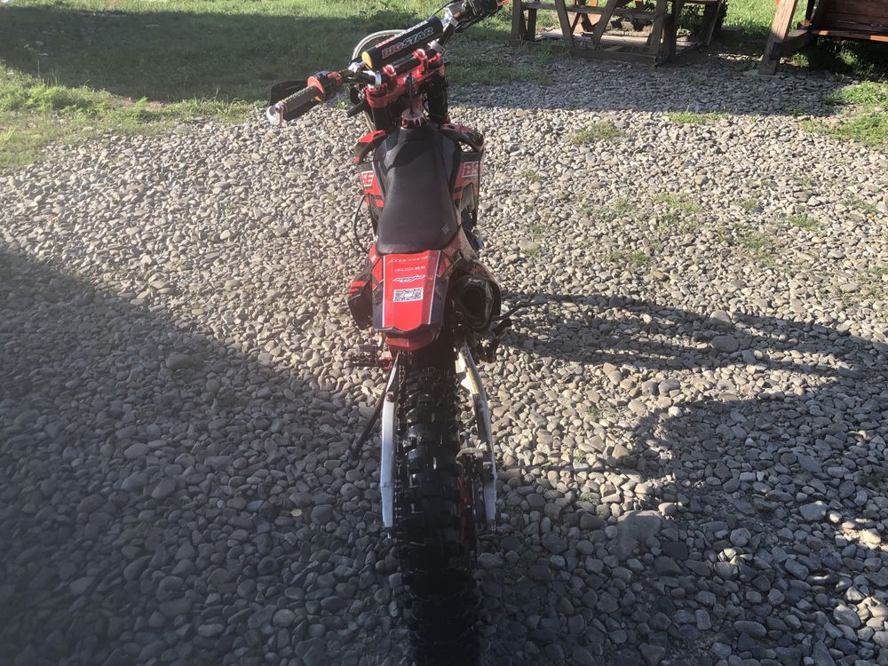 Мотоцикл BSE J10 Enduro
