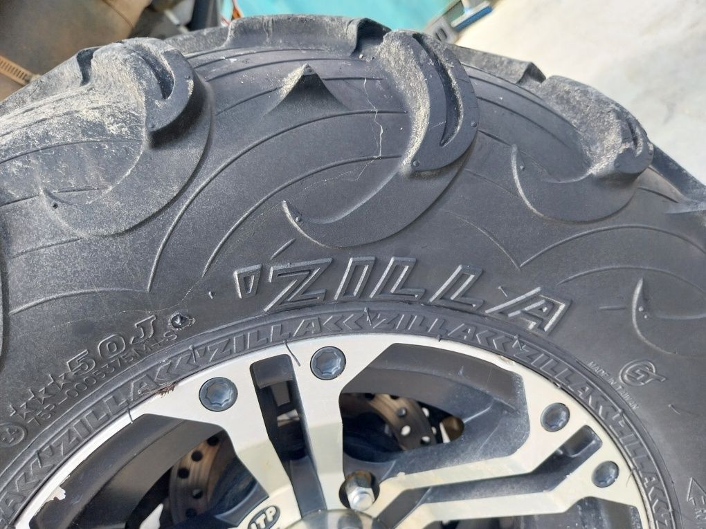 Opony maxxis zilla 25x10-12