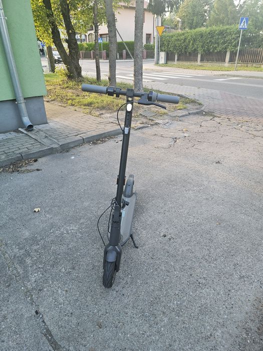 Hulajnoga elektryczne segway ninebot