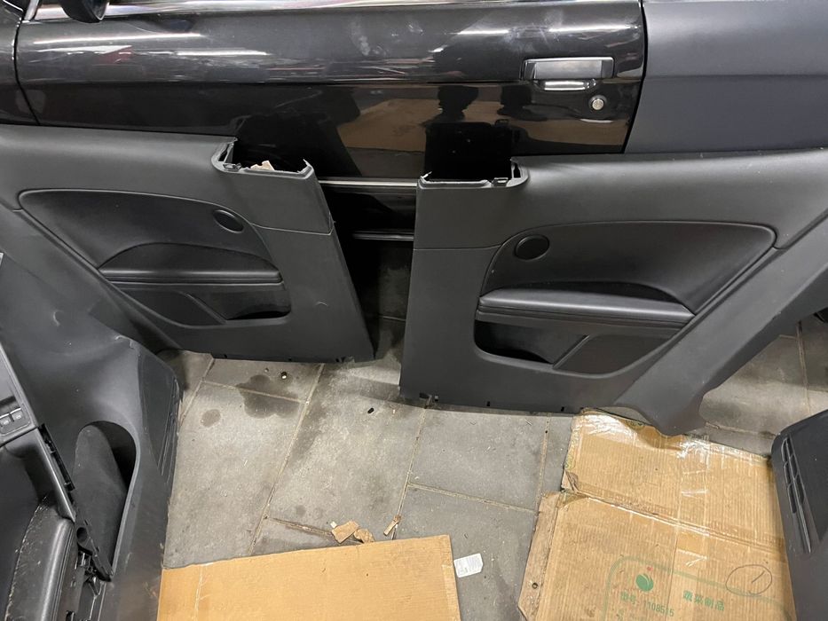 Tapicerki Boczki golf VI GTD GTI 3 drzwi komplet