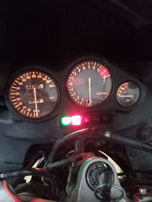 Ямаха yzf 600 thandercat