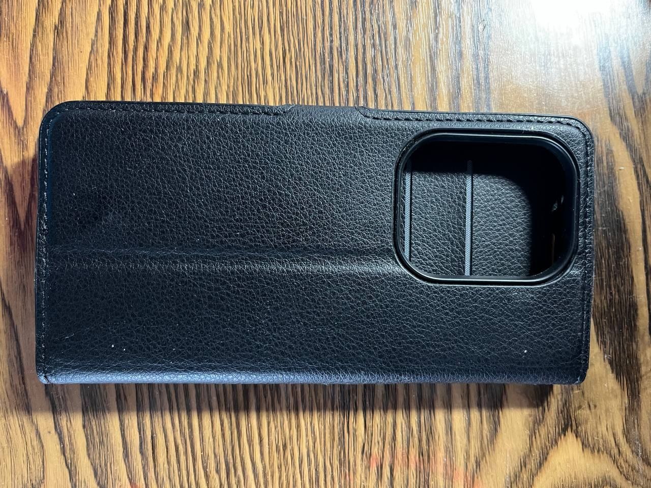 Продам чехол книжку для Xiaomi