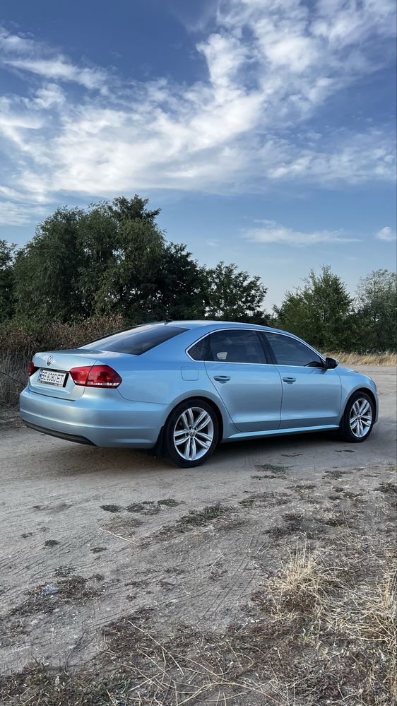 Volkswagen Passat B7 USA 2.5 газ/бензин
