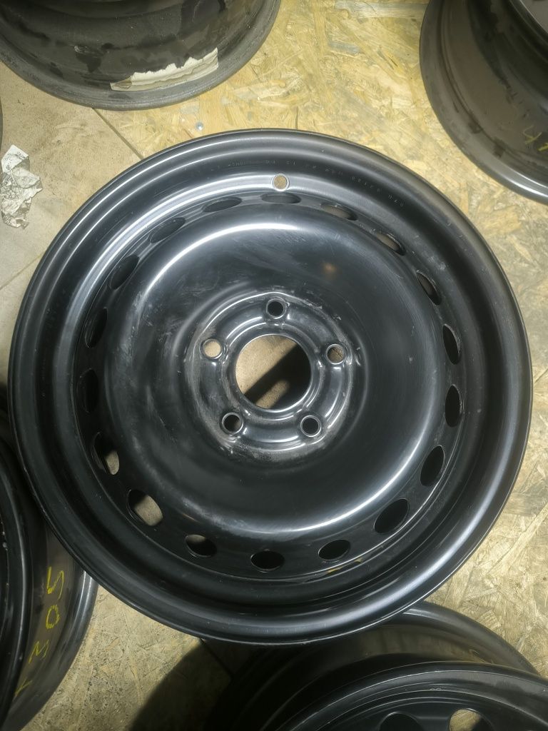 Nowe felgi stalowe renault Scenic 6,5j x 15 cal et 43 KBA 43816i