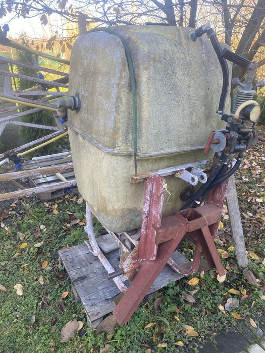 Оприскувач до трактора