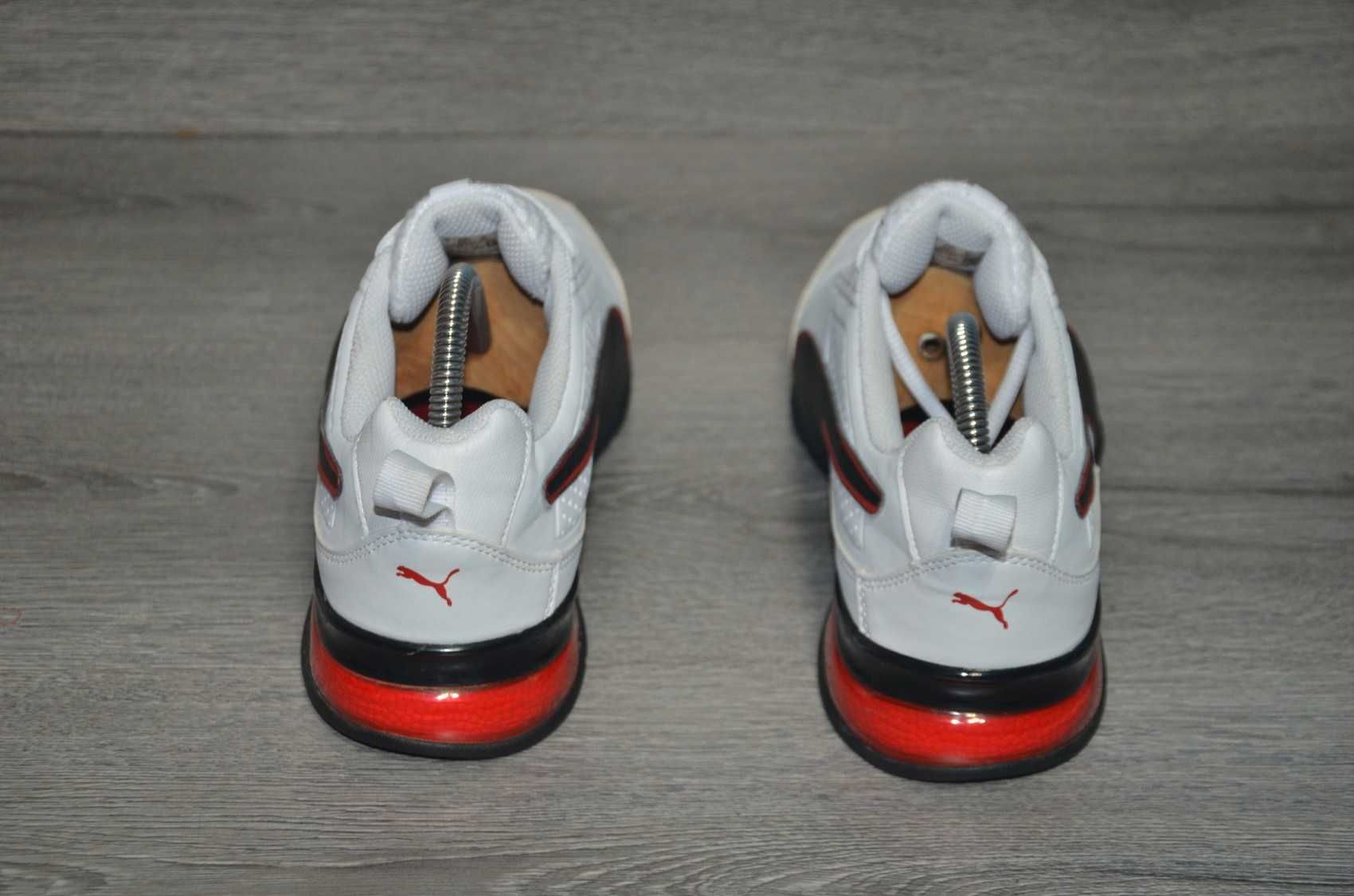 Продам кросівки ФІРМА PUMA