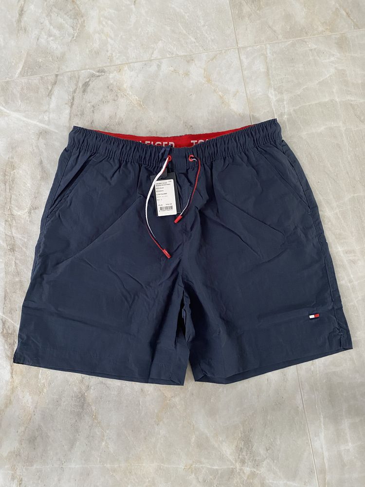 Męskie granatowe spodenki Tommy Hilfiger r. L