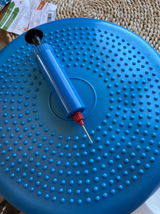 Poduszka jeż z pompką