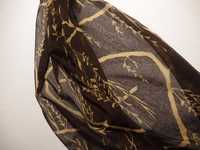 szalik szaliczek apaszka brązowa brąz jesienny kolor żółty wzory lekki