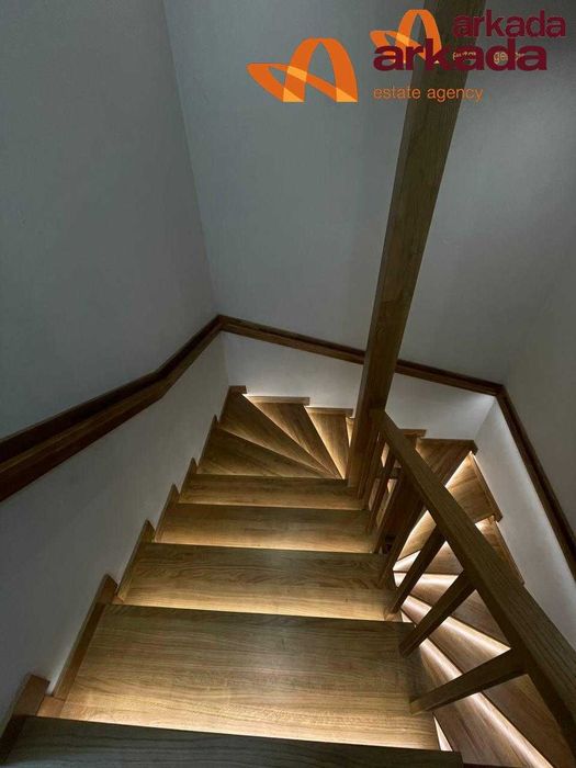 Продаж сучасного будинку КАРПАТАХ (м. Яремче)