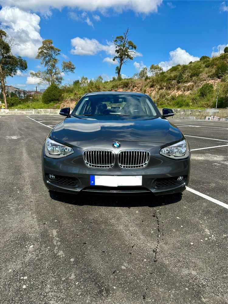 BMW 116D Sportline - Automático
