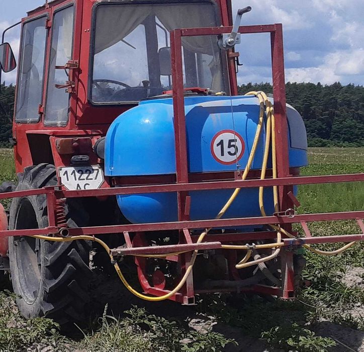 Обприскувач навісний 300 л, штанга 10 м Віракс Wirax для трактора