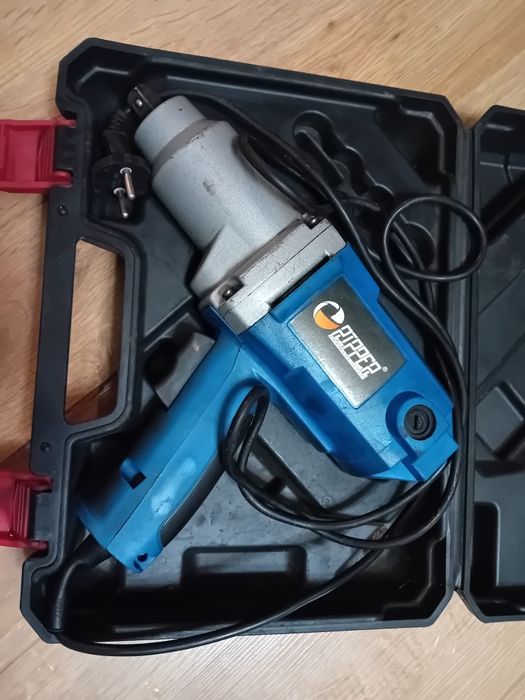 Klucz udarowy elektryczny