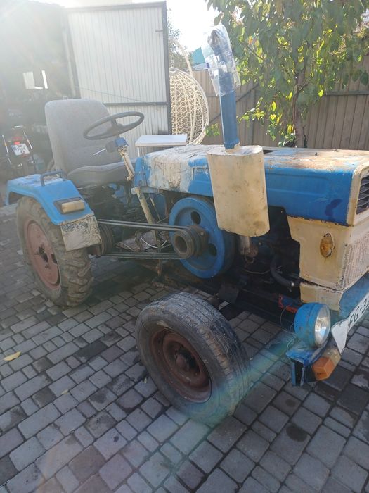 Shifeng 240 трактор бу