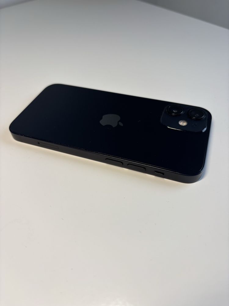 Iphone 12 mini- 64 GB