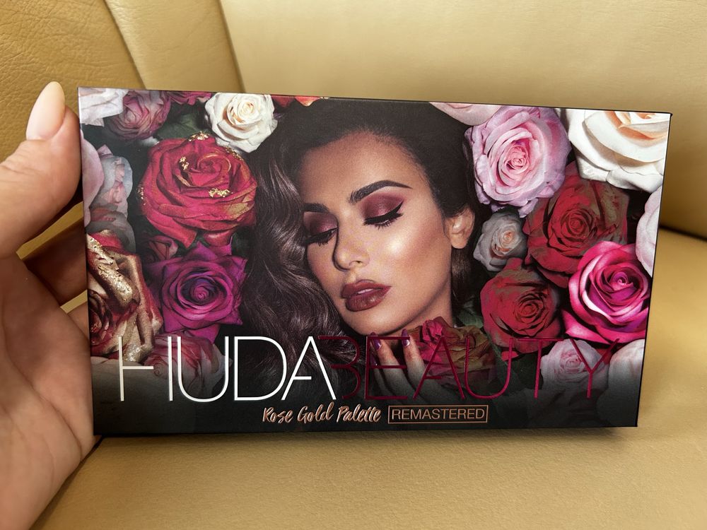 Huda Beauty Rose gold Remastered paleta cieni