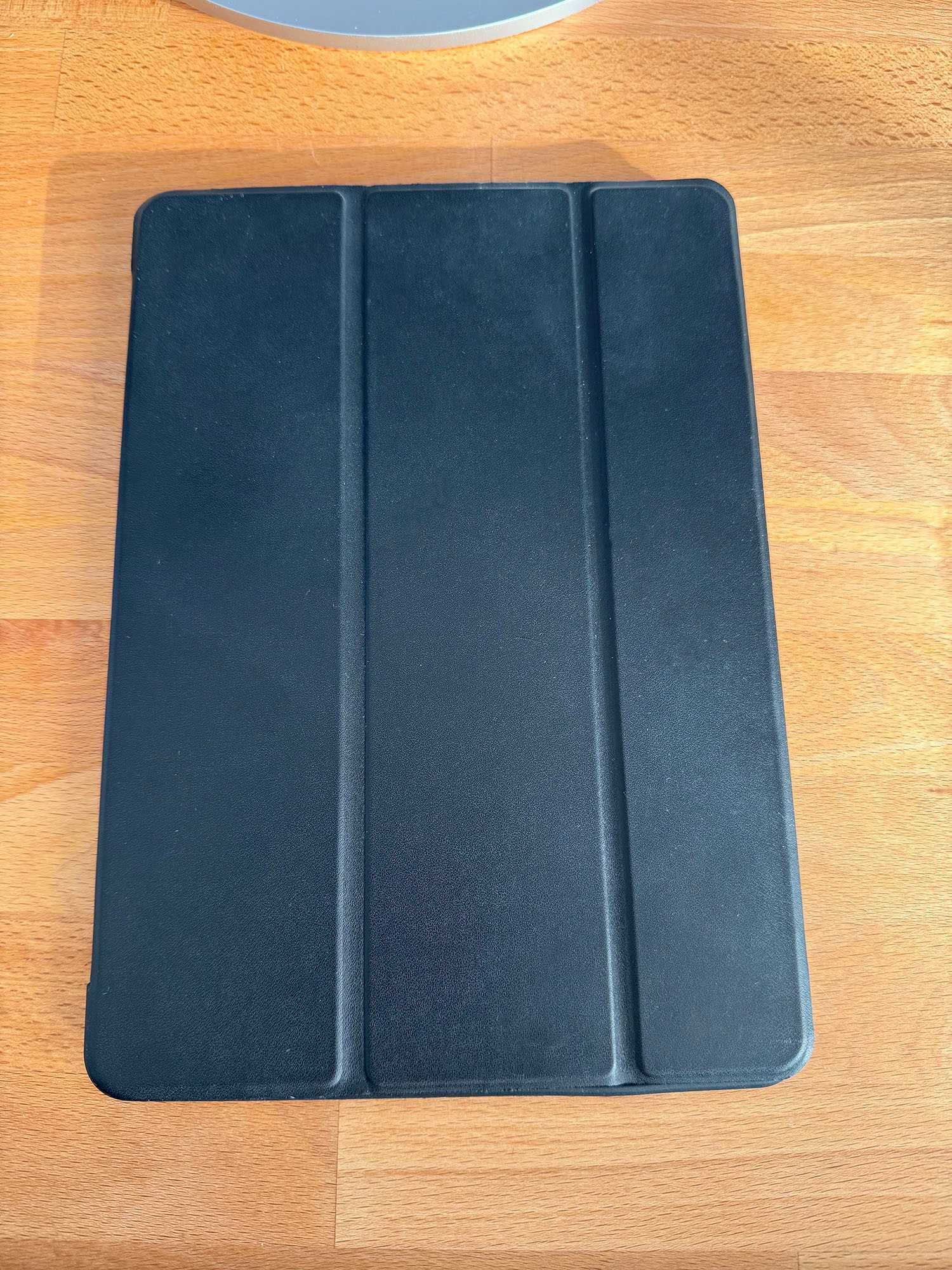 iPad 9.7 (2016) Wi-Fi 32GB + Capa Stand + Carregador Original