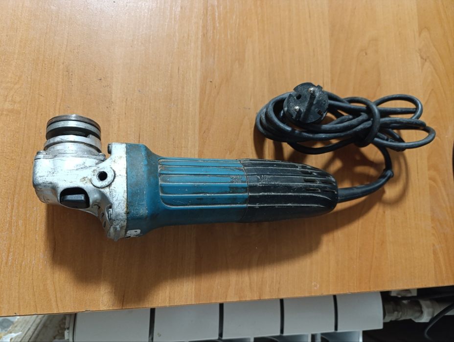 Болгарка Makita GA 5030