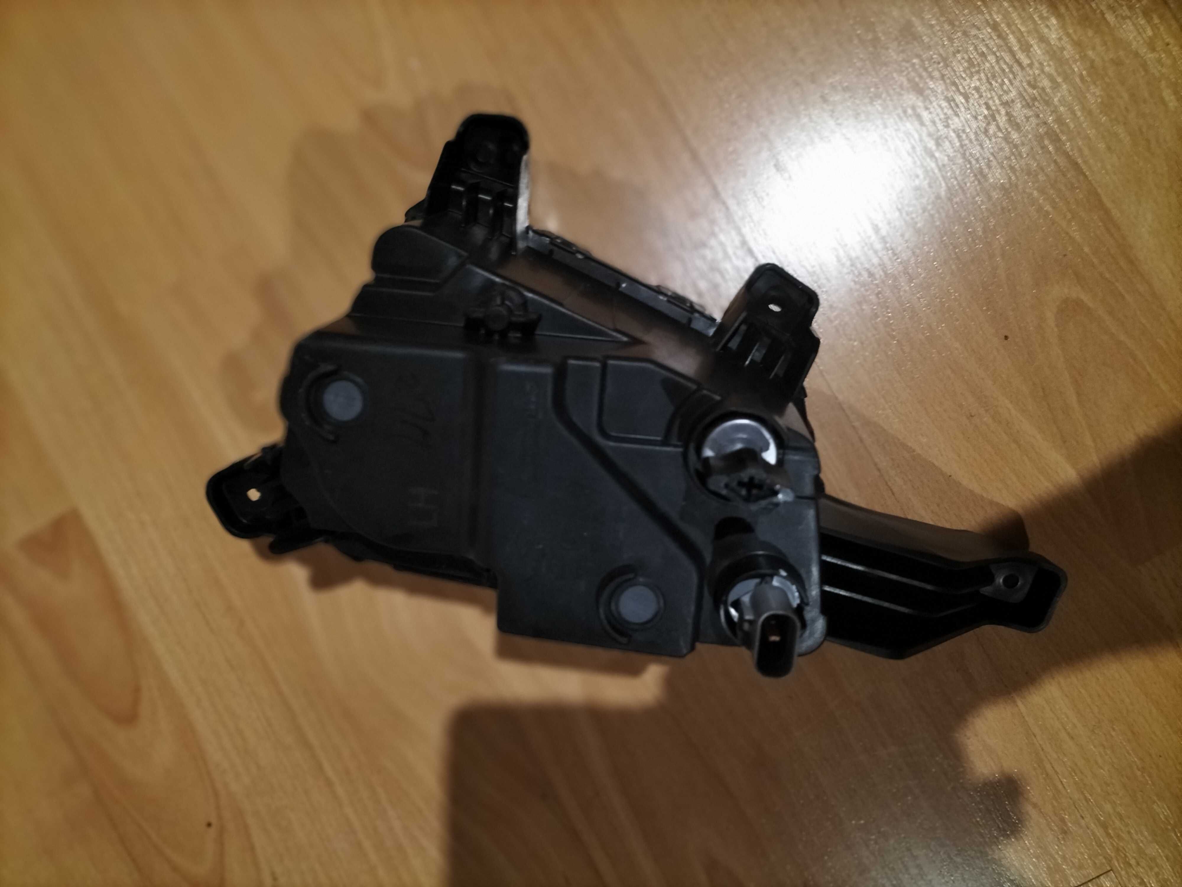 SSANGYONG KORANDO IV halogen led lewy