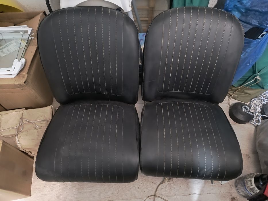 Siedzenia do Fiat 126p fotele Maluch