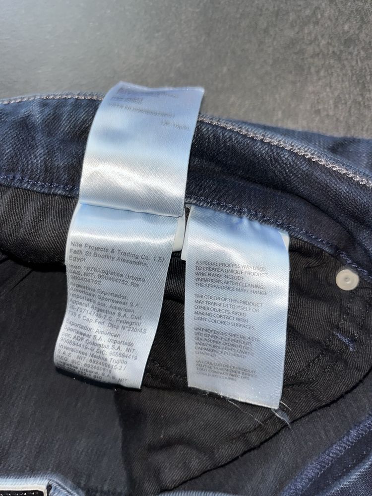 Calvin Klein granatowe jeansy r 36/32