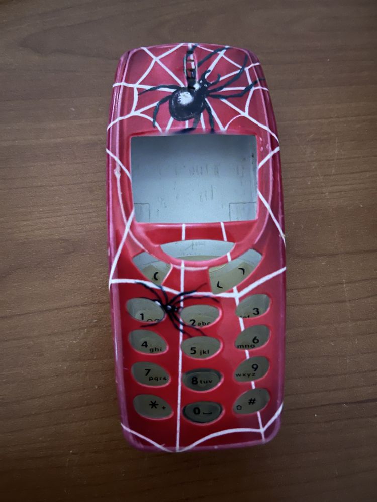 Historyczne etui do nokii 3310 z klawiatura
