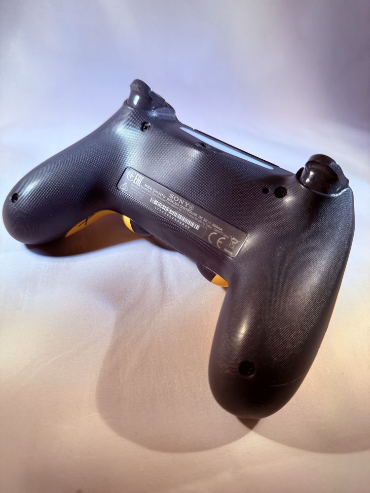 FIFA!! Kontroler Sony CUH-ZCT2E Pad PS4 DUALSHOCK4 V2
