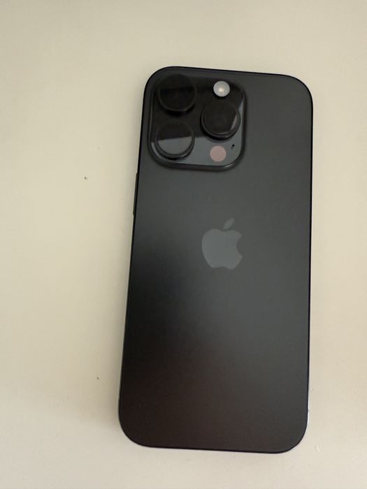 Iphone 16 PRO - Black Titanium