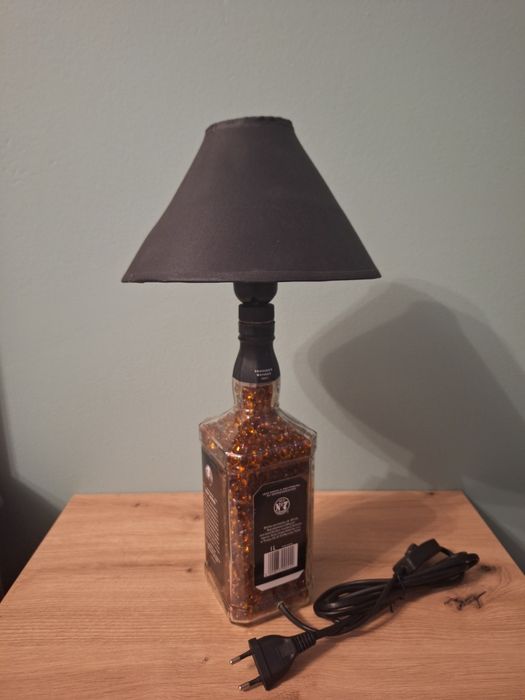 Lampka lampa nocna - butelka whisky Jack Daniel's czarna czarny klosz