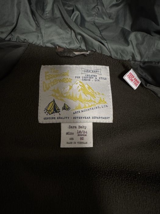 Зимова куртка zara